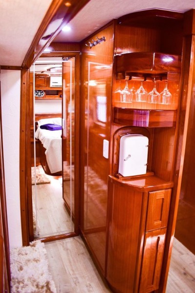 88c01c95-87f7-4e90-8b15-5c1466bd9ba0 (Custom).jpg