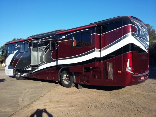 807f97f6-4e42-42b5-9b4a-f98393717a66 (Custom).jpg