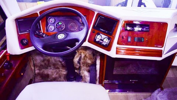 e4fbcfae-0816-4fbe-8488-e5ccfbc1a74e (Custom).jpg