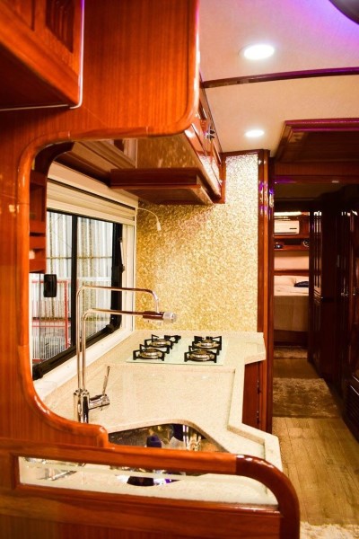 8713e95b-2246-4319-8555-e5b7ab7a8017 (Custom).jpg