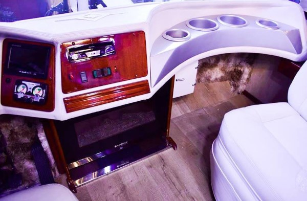 3c2129c5-22ba-4355-abf0-dd00025784c9 (Custom).jpg