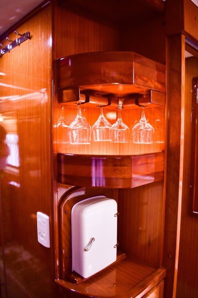 06fe0254-e660-45ee-8162-1244103ae052 (Custom).jpg